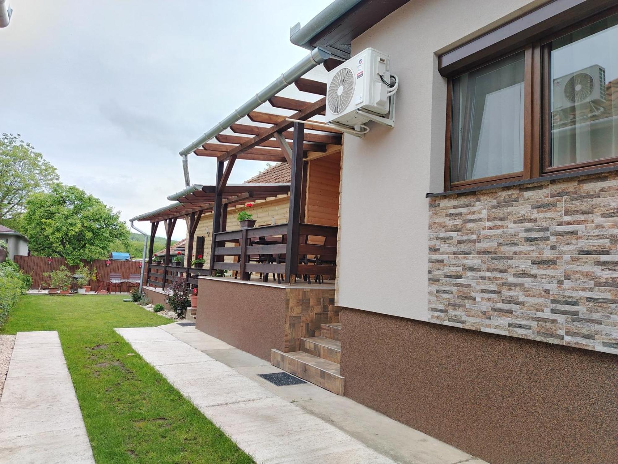 Kaptárkő Apartmanház Demjén Kültér fotó